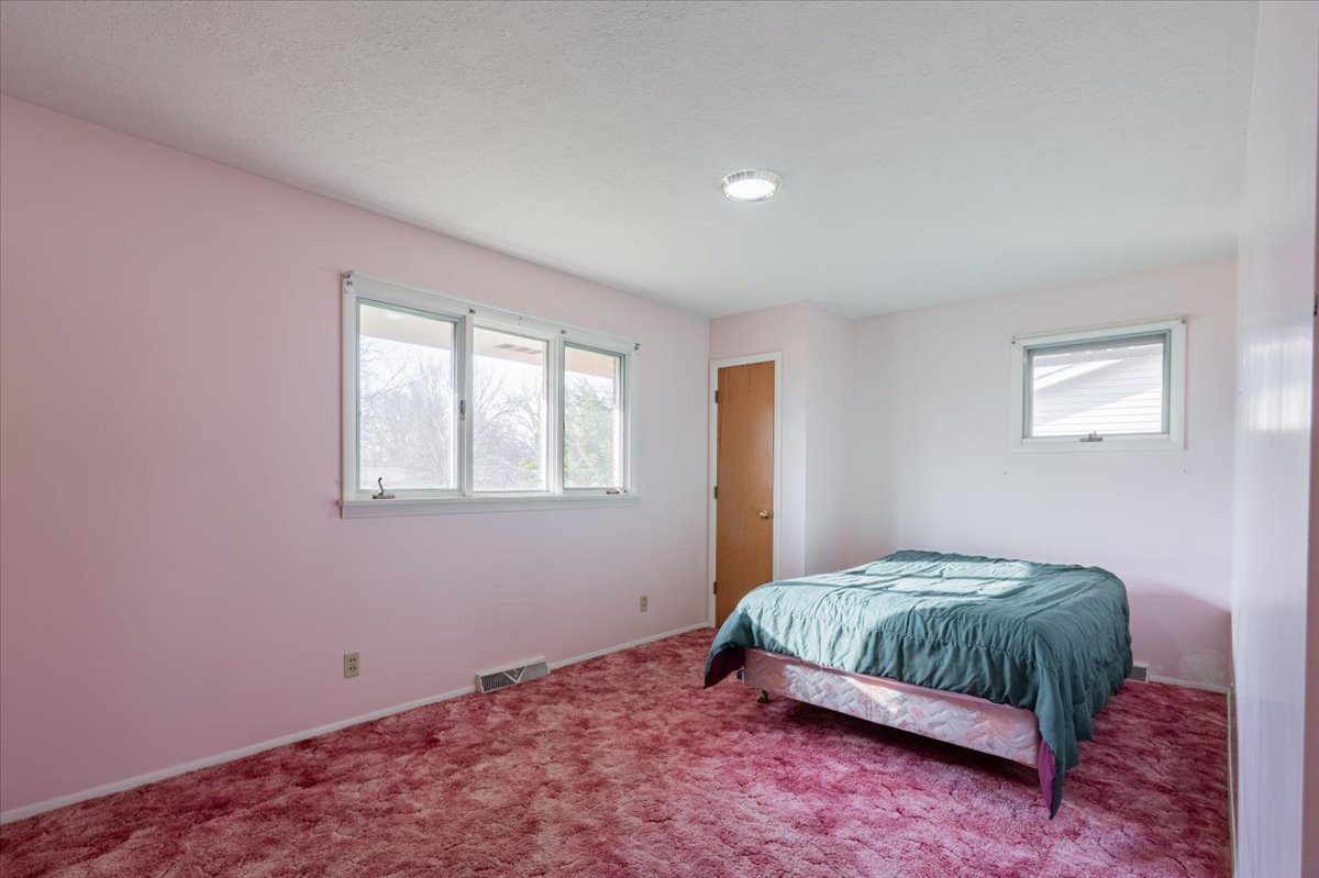 402 S Blair Drive, Normal, IL 61761