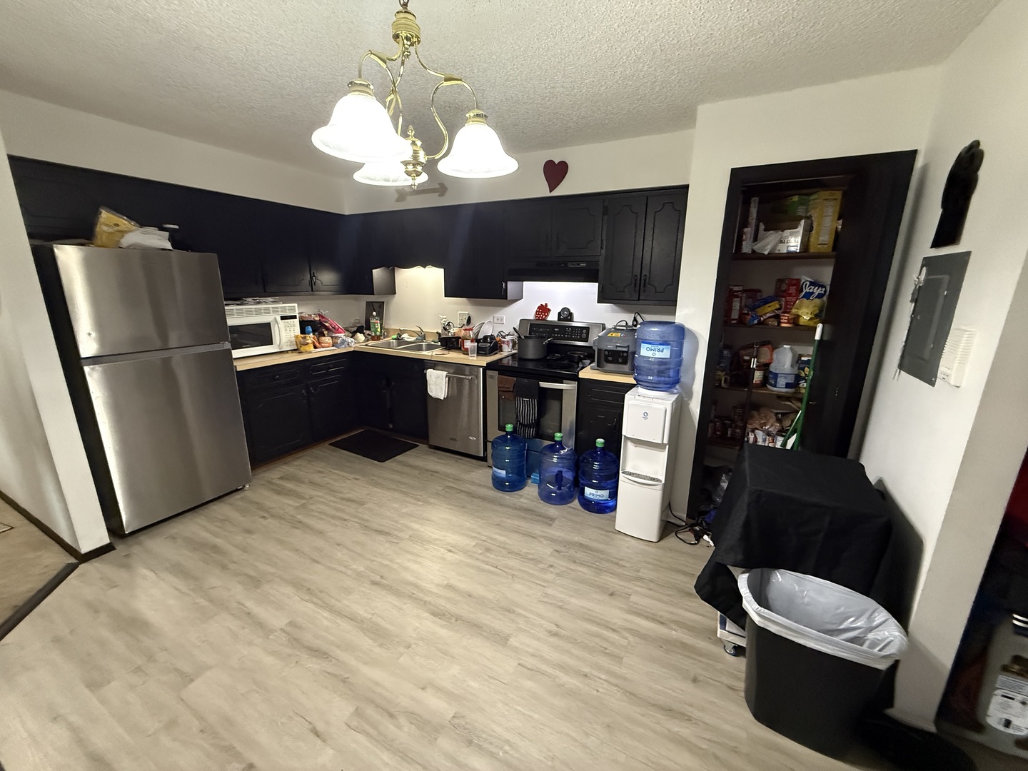 216 Madison Street #3D, Joliet, IL 60435