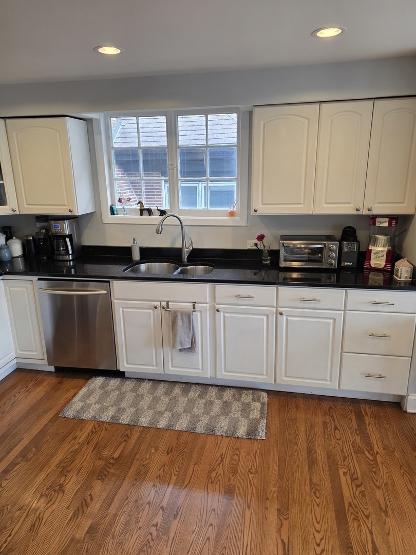 1235 Park Avenue, River Forest, IL 60305