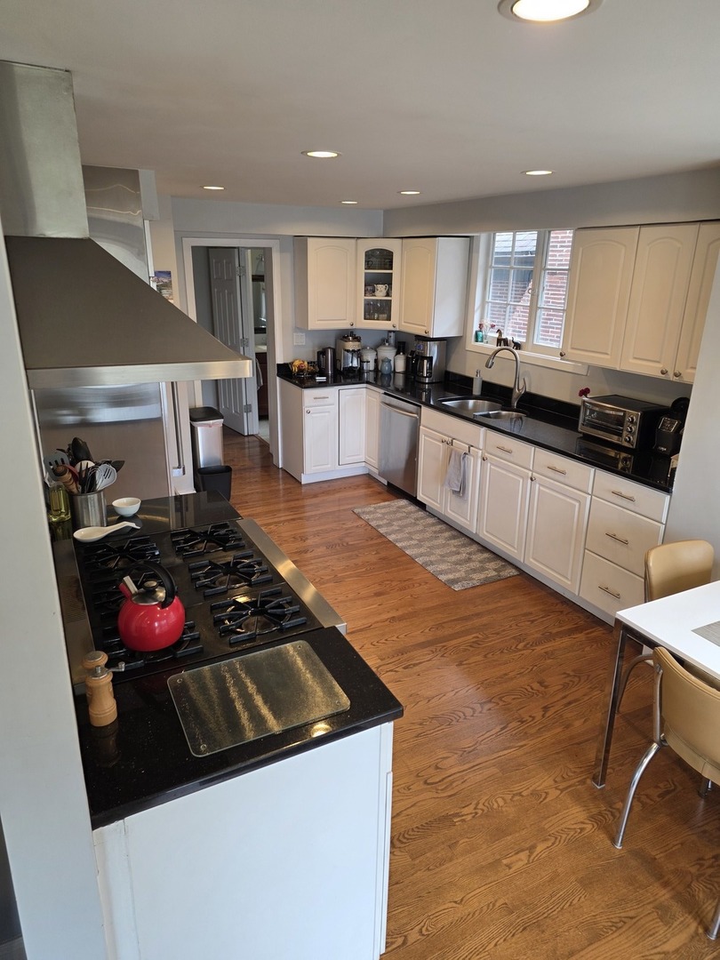 1235 Park Avenue, River Forest, IL 60305