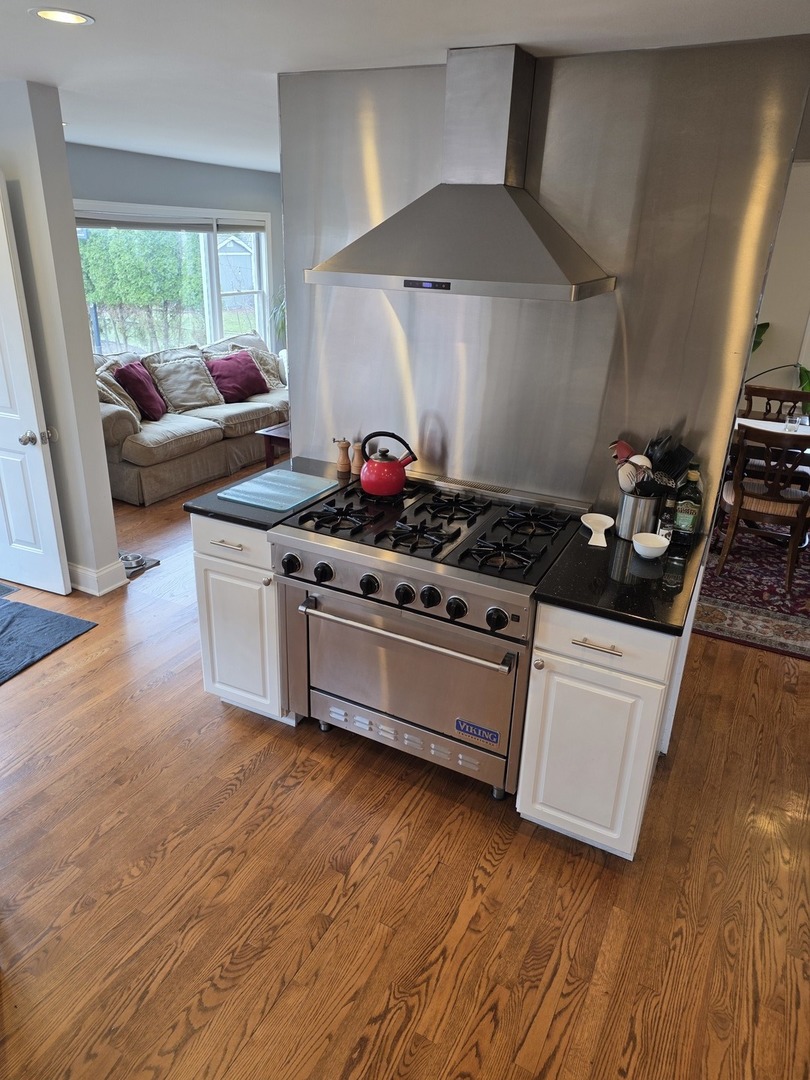 1235 Park Avenue, River Forest, IL 60305