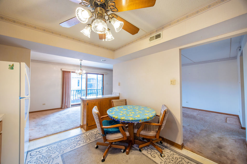 16742 Paxton Avenue #2N, Tinley Park, IL 60477