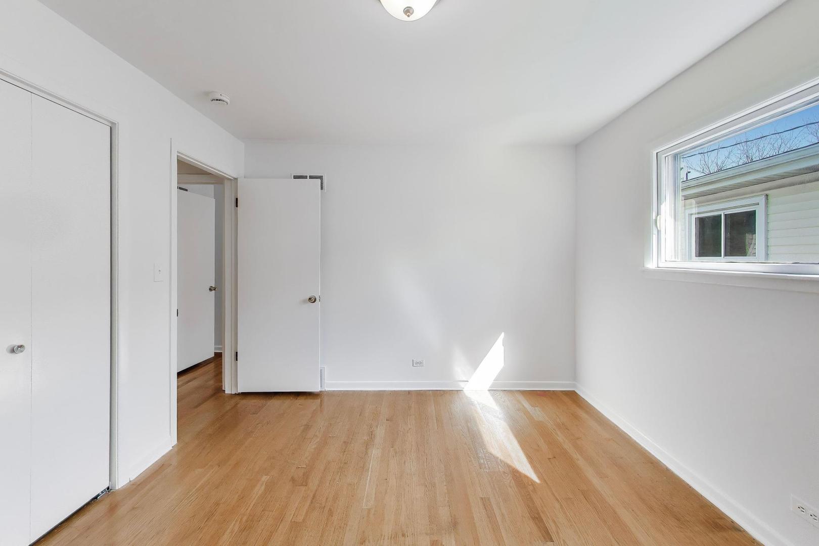 2316 Virginia Street, Park Ridge, IL 60068