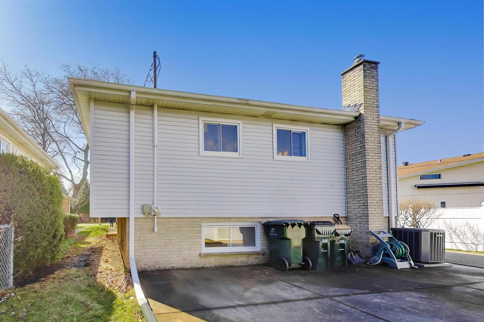 2316 Virginia Street, Park Ridge, IL 60068