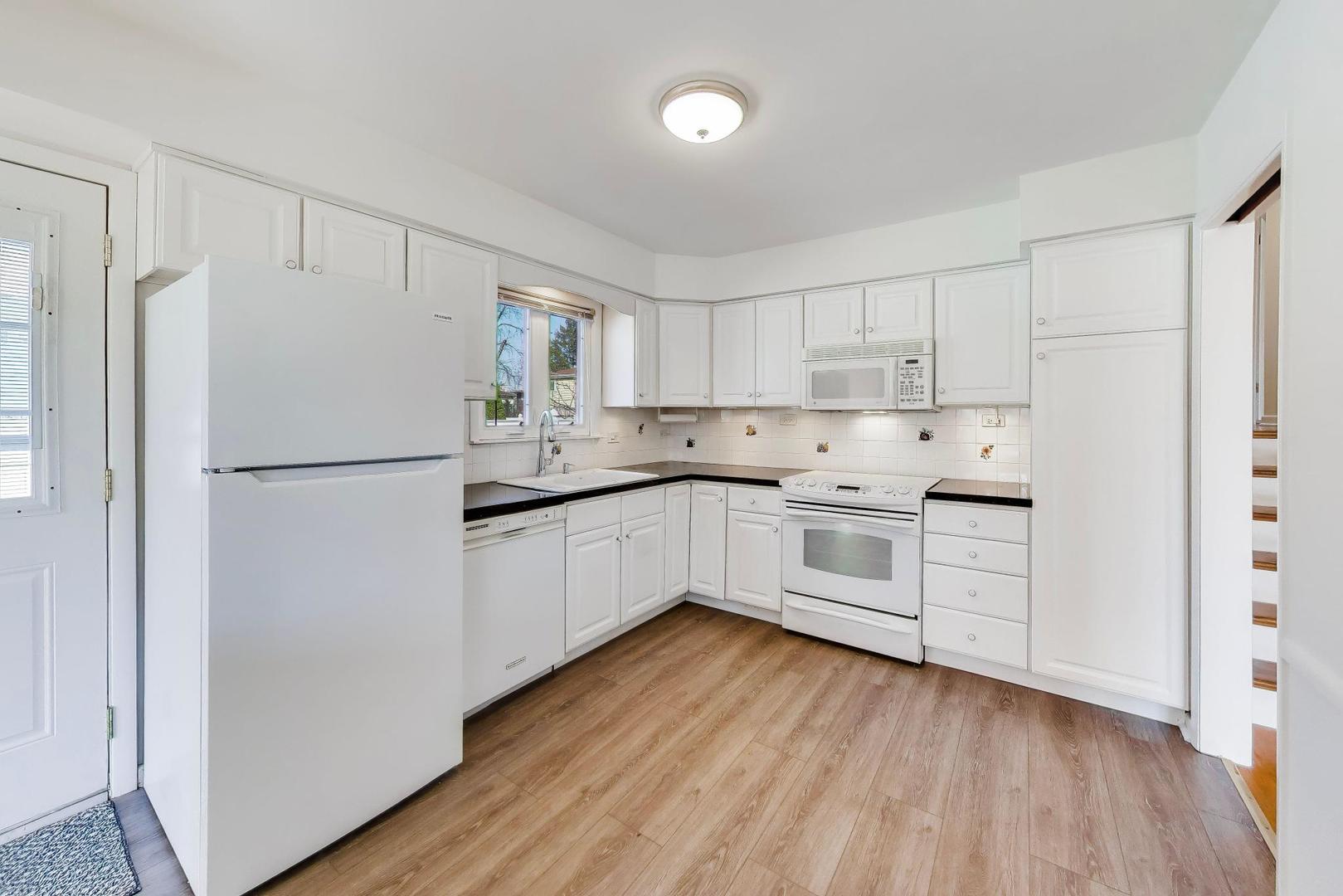 2316 Virginia Street, Park Ridge, IL 60068