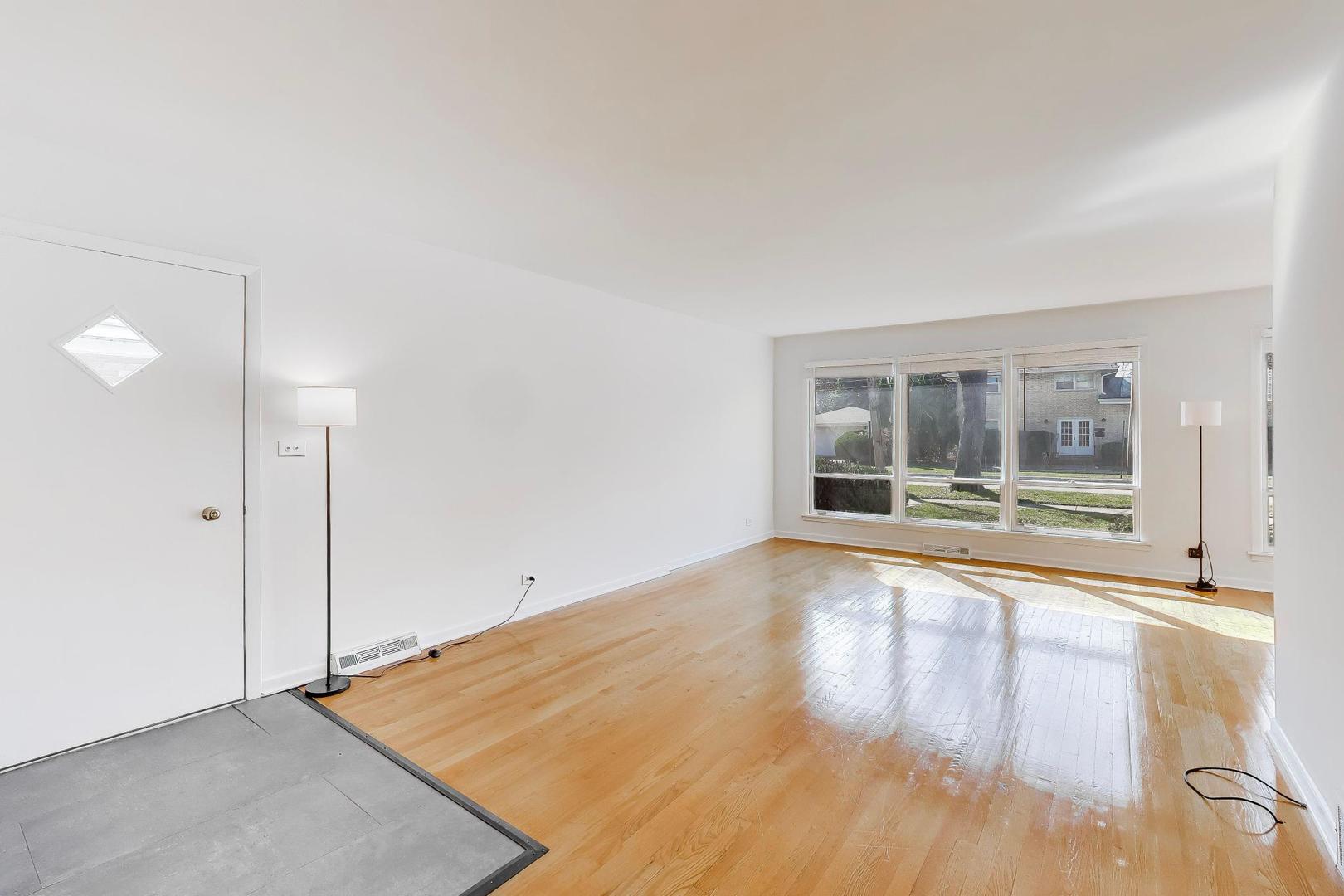 2316 Virginia Street, Park Ridge, IL 60068