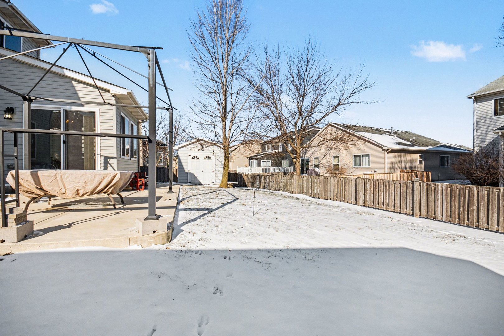 3340 Cloud Croft Court, Montgomery, IL 60538