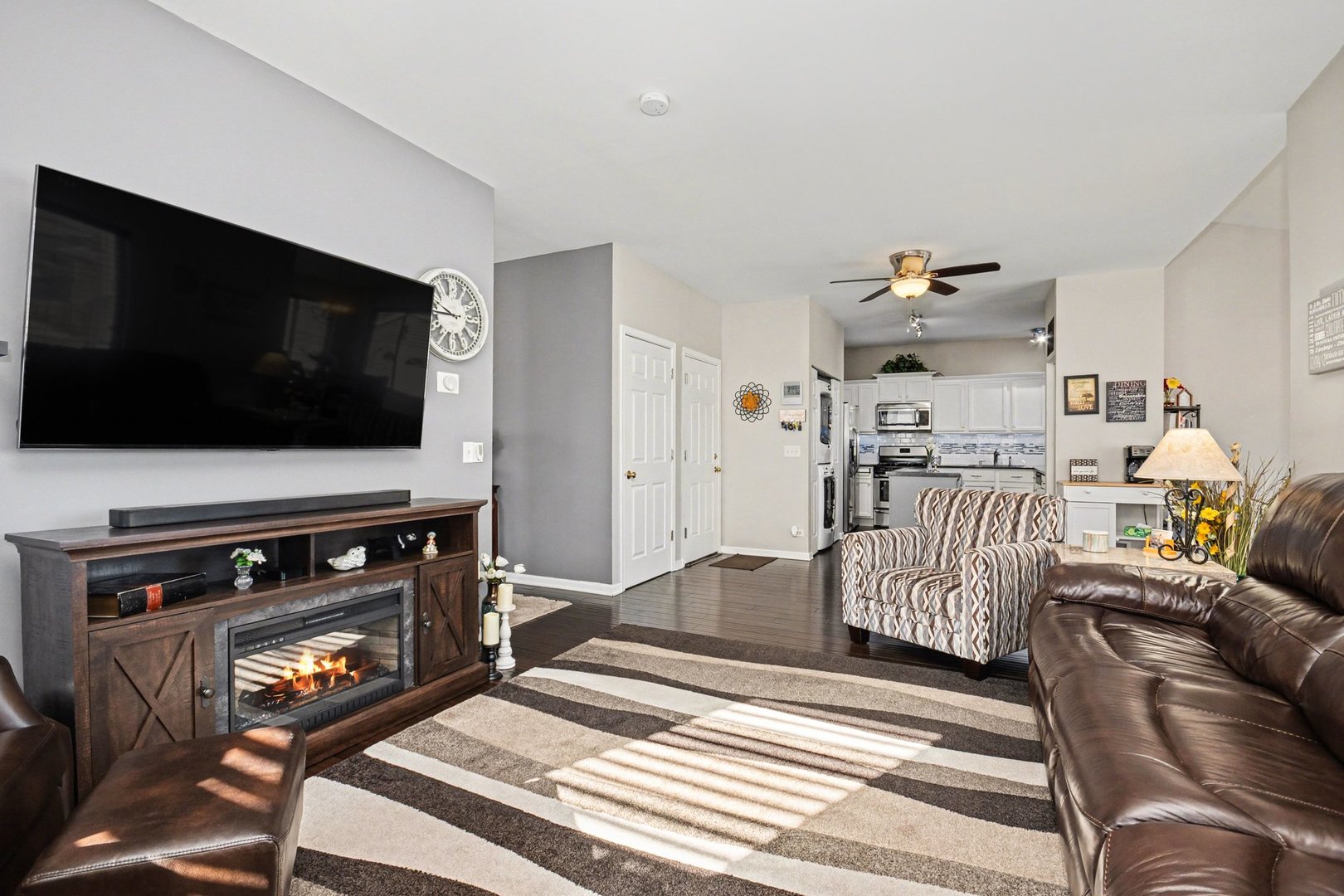 3340 Cloud Croft Court, Montgomery, IL 60538