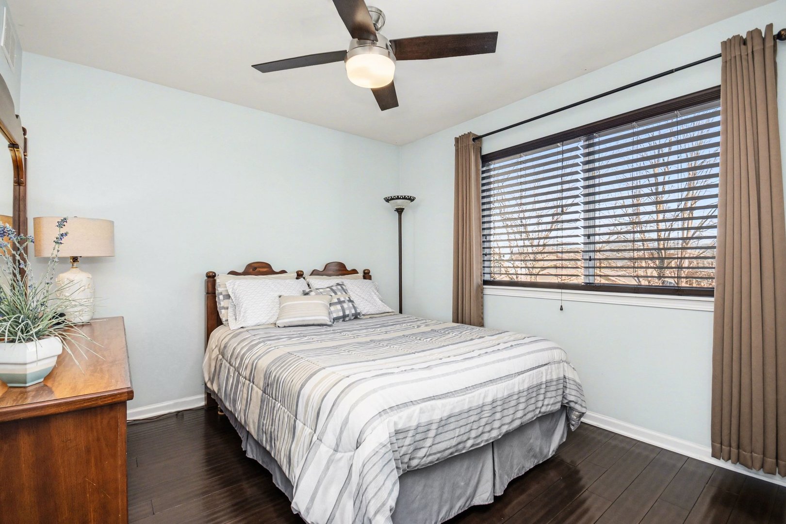 3340 Cloud Croft Court, Montgomery, IL 60538