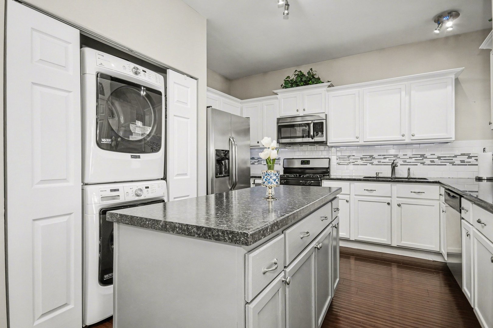 3340 Cloud Croft Court, Montgomery, IL 60538