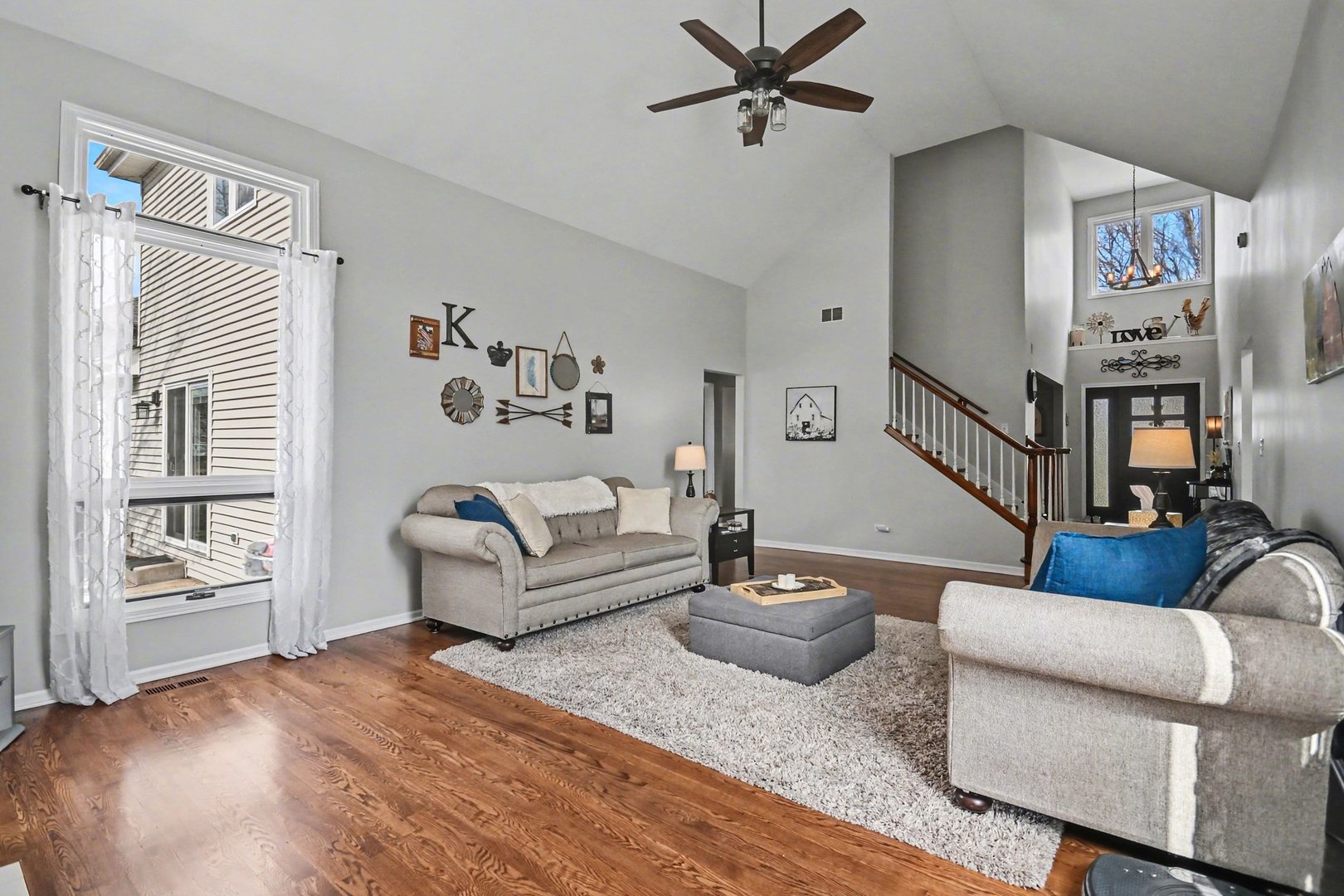 515 Buckingham Place, Shorewood, IL 60404