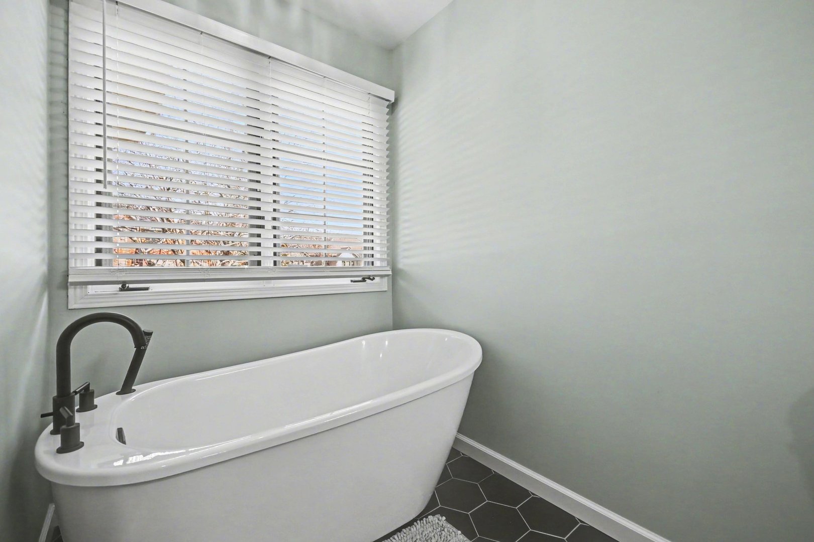 515 Buckingham Place, Shorewood, IL 60404