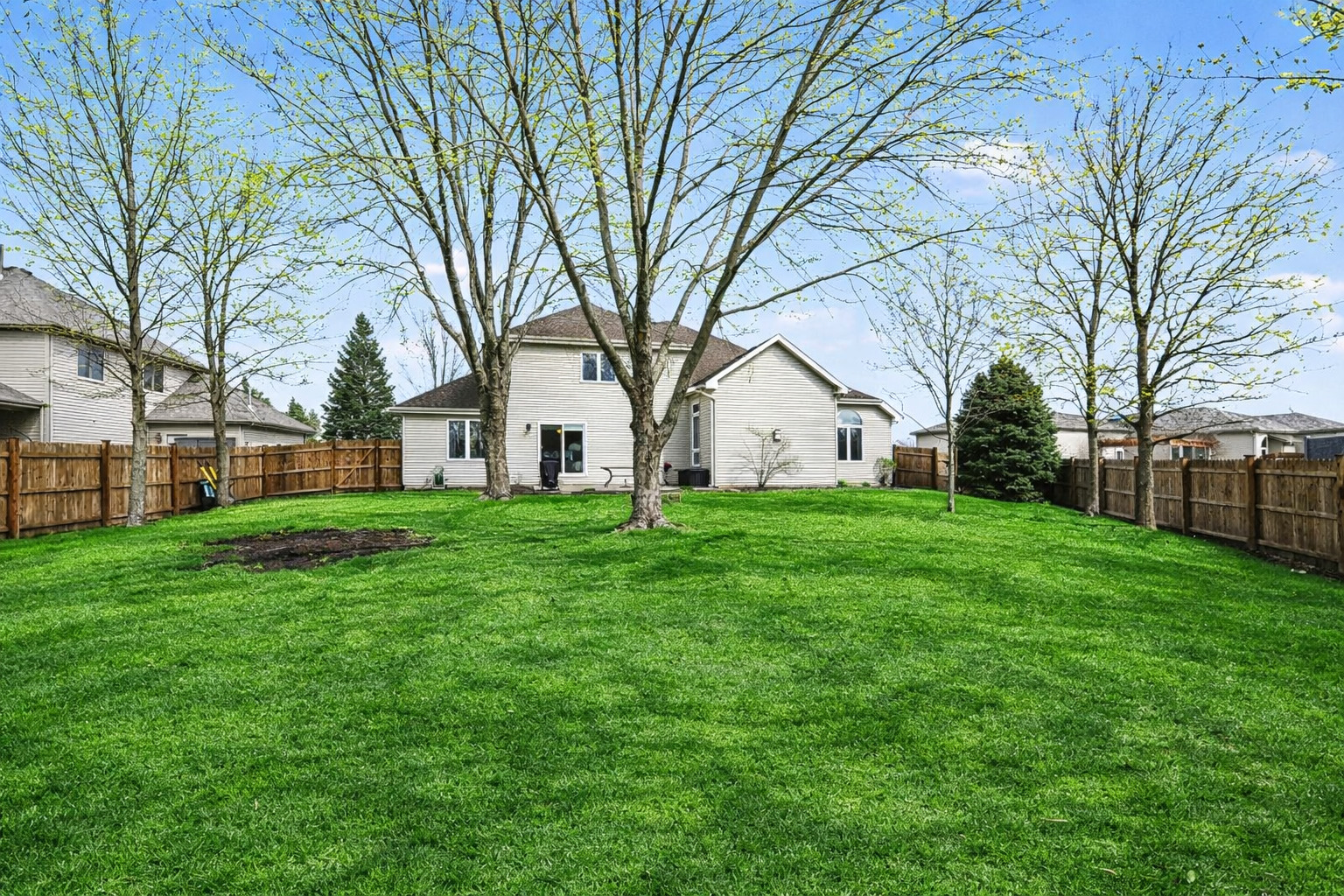 515 Buckingham Place, Shorewood, IL 60404