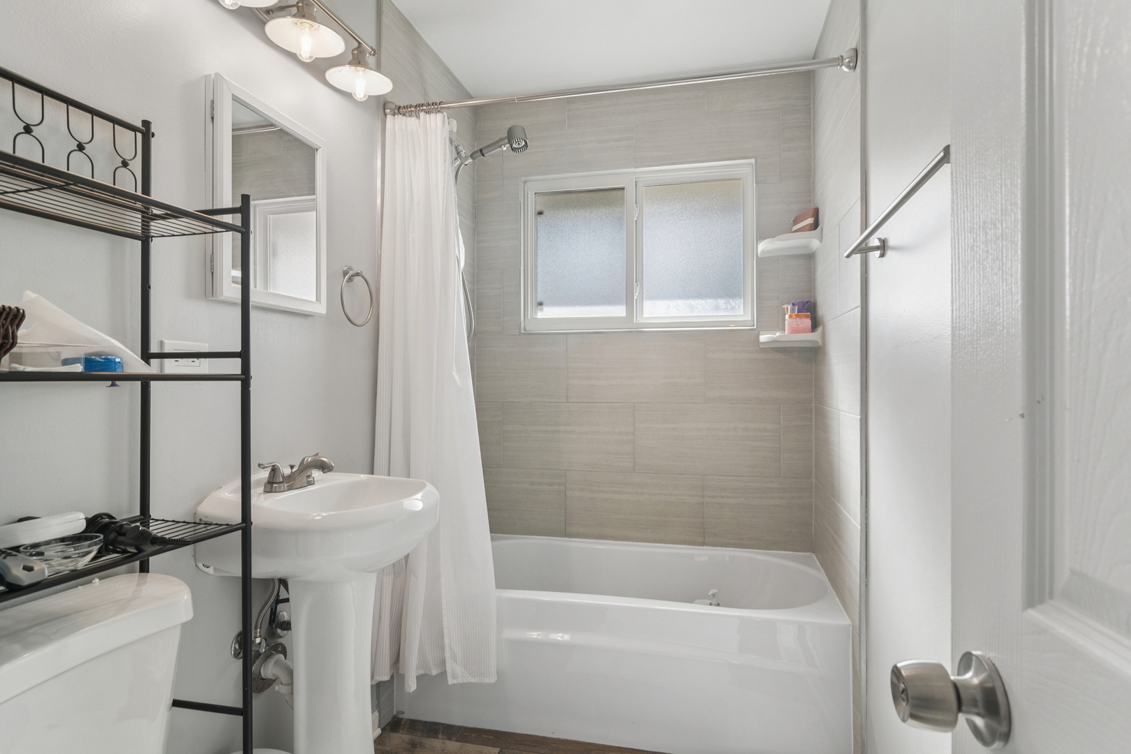 312 Meadow Lane, Lake Zurich, IL 60047