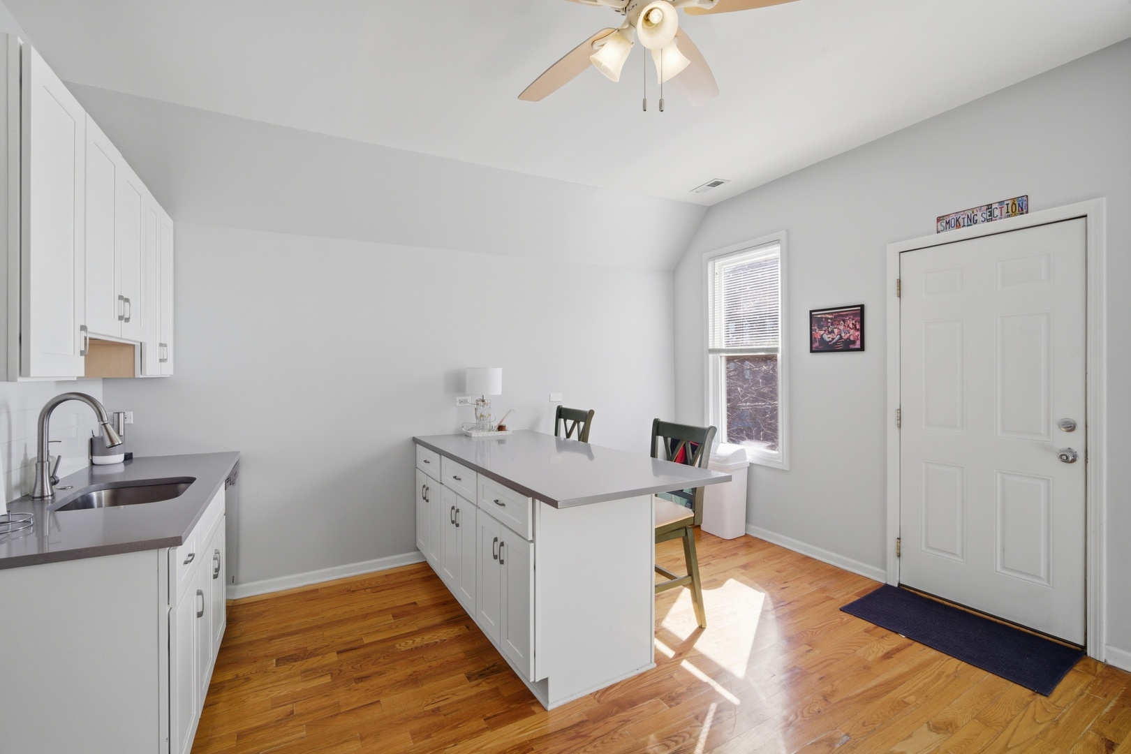 3645 W McLean Avenue #2, Chicago, IL 60647