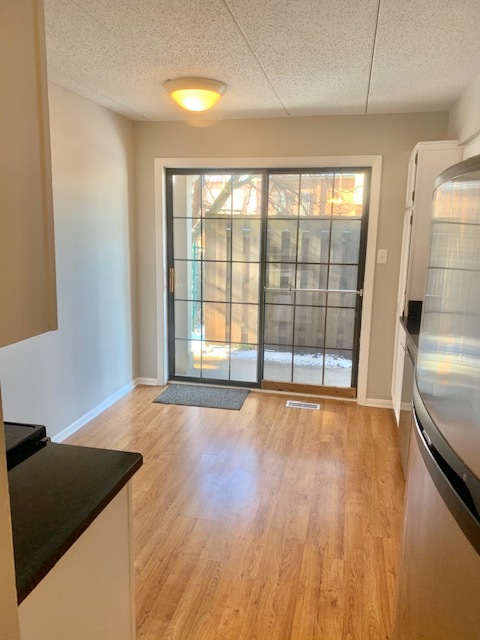 1508 W Jefferson Avenue #D, Naperville, IL 60540