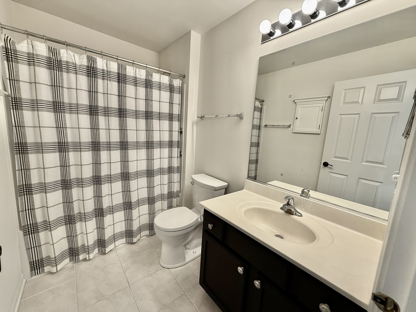 1167 Kingsley Lane, Aurora, IL 60505