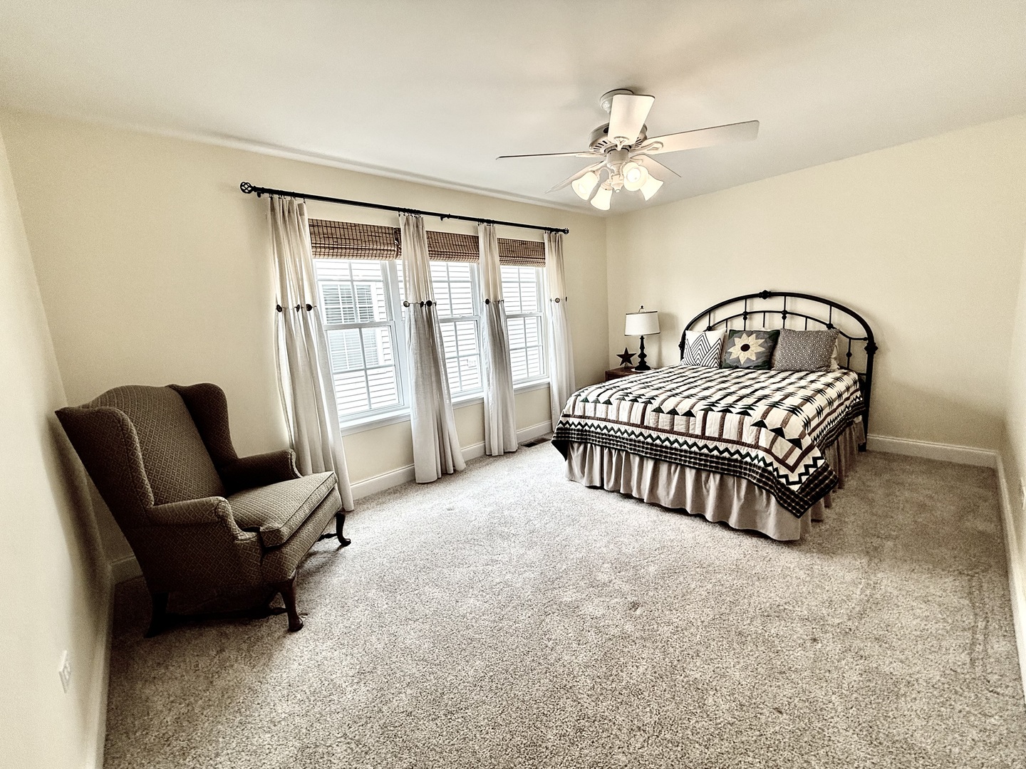 1167 Kingsley Lane, Aurora, IL 60505