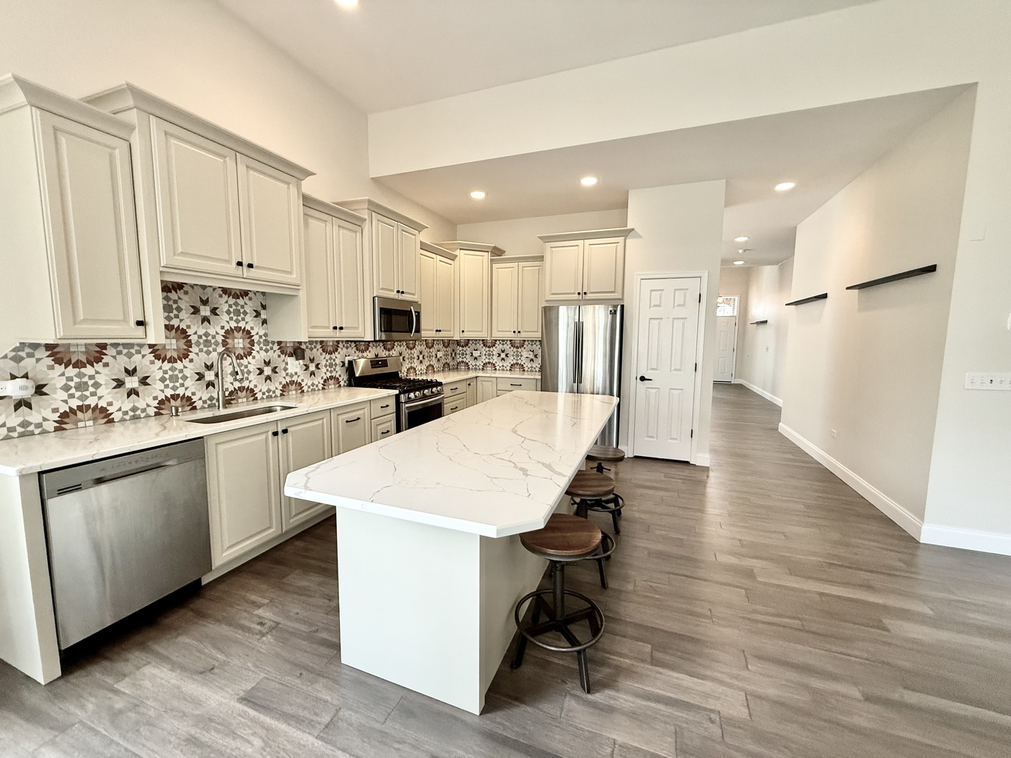 1167 Kingsley Lane, Aurora, IL 60505