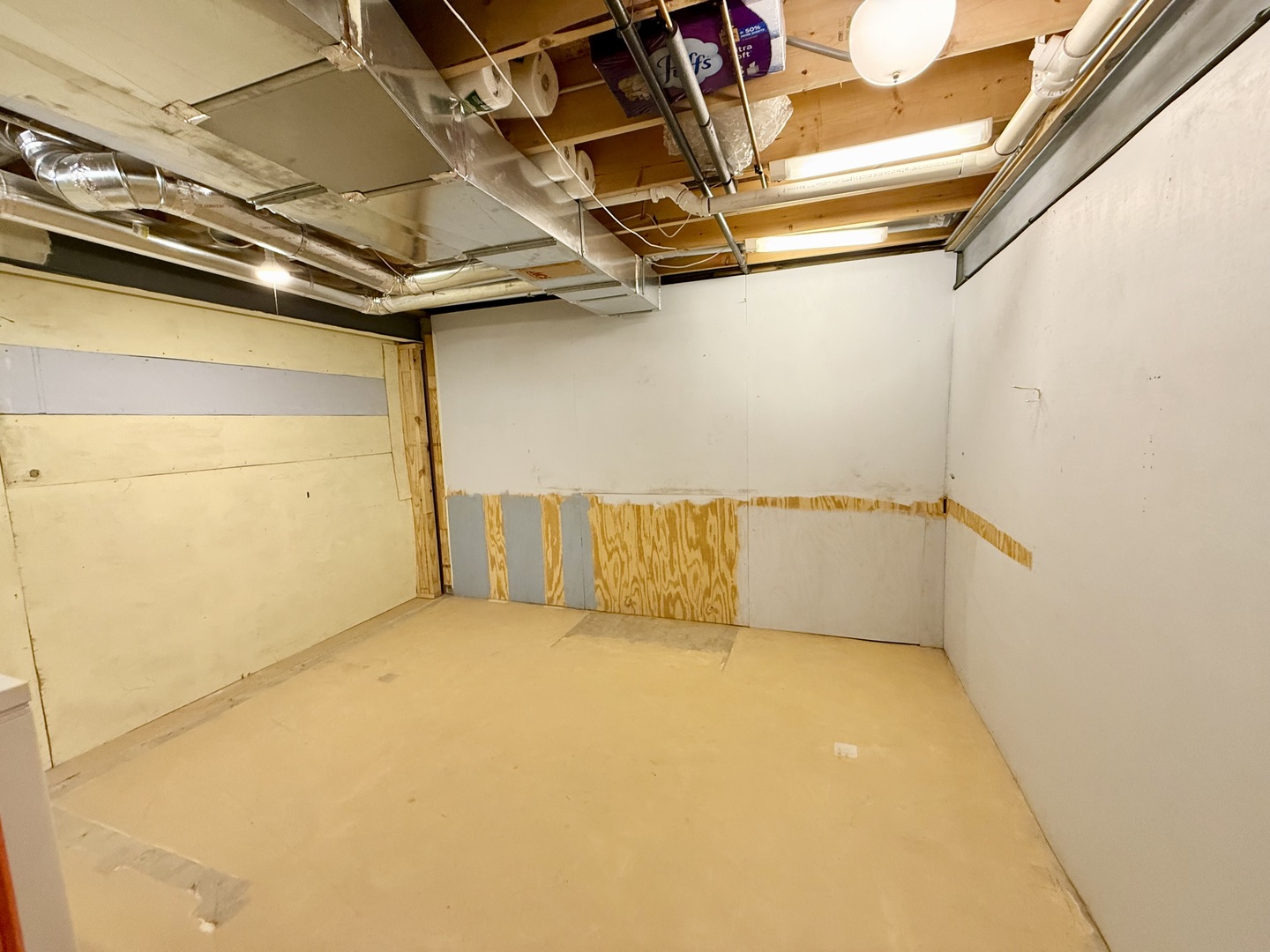 1167 Kingsley Lane, Aurora, IL 60505