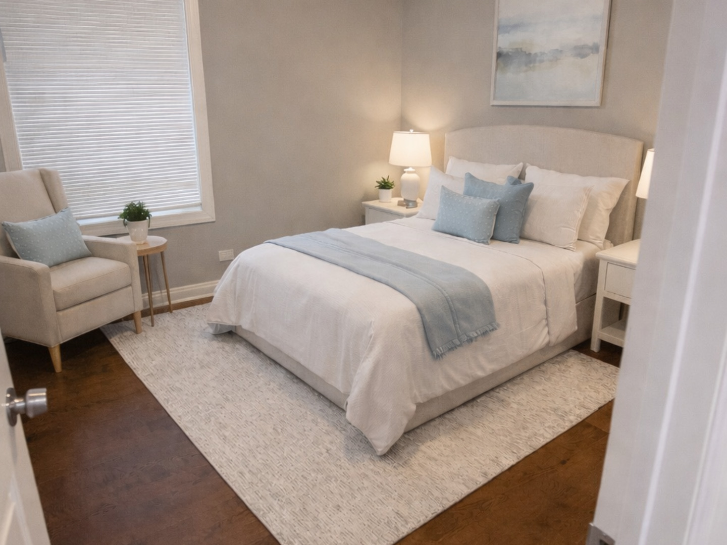 8722 S Kingston Avenue, Chicago, IL 60617