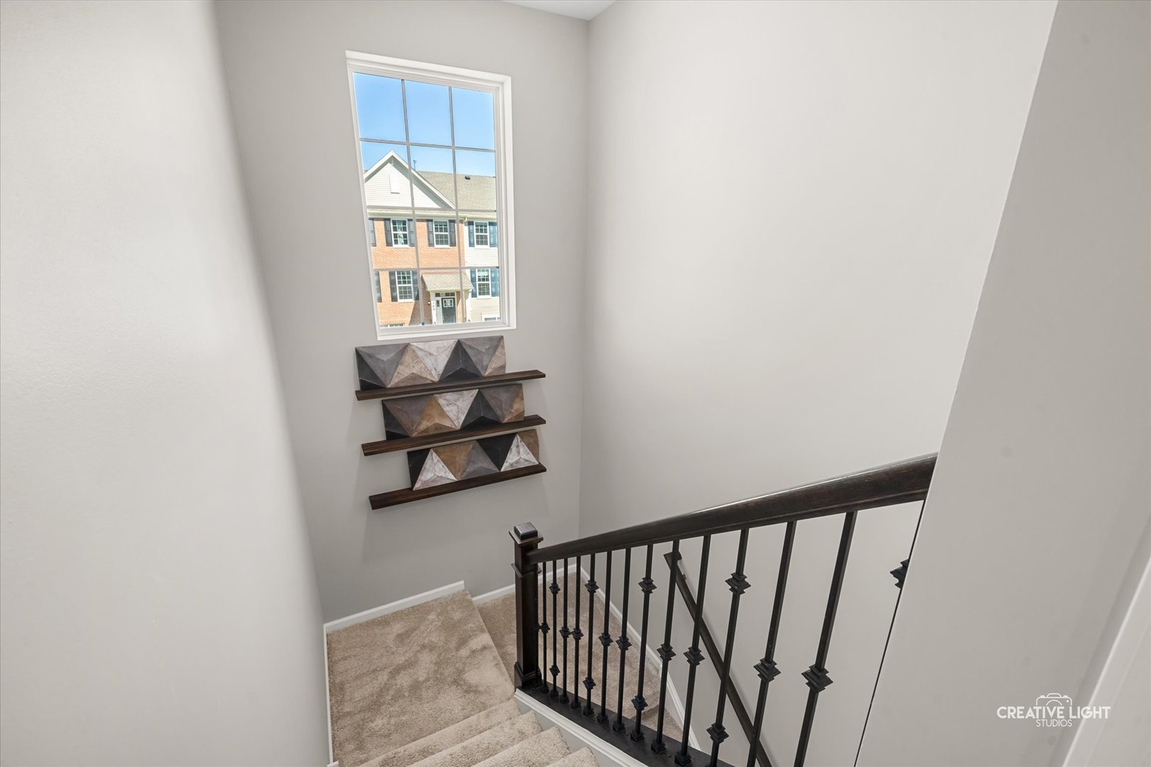 183 Lakeshore Drive, Oswego, IL 60543