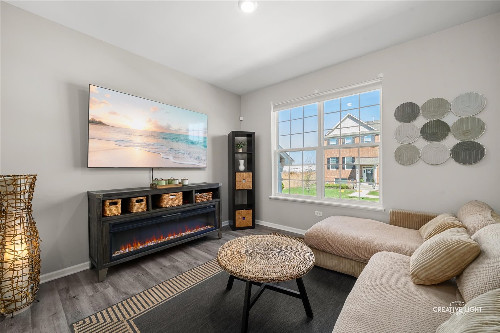 183 Lakeshore Drive, Oswego, IL 60543