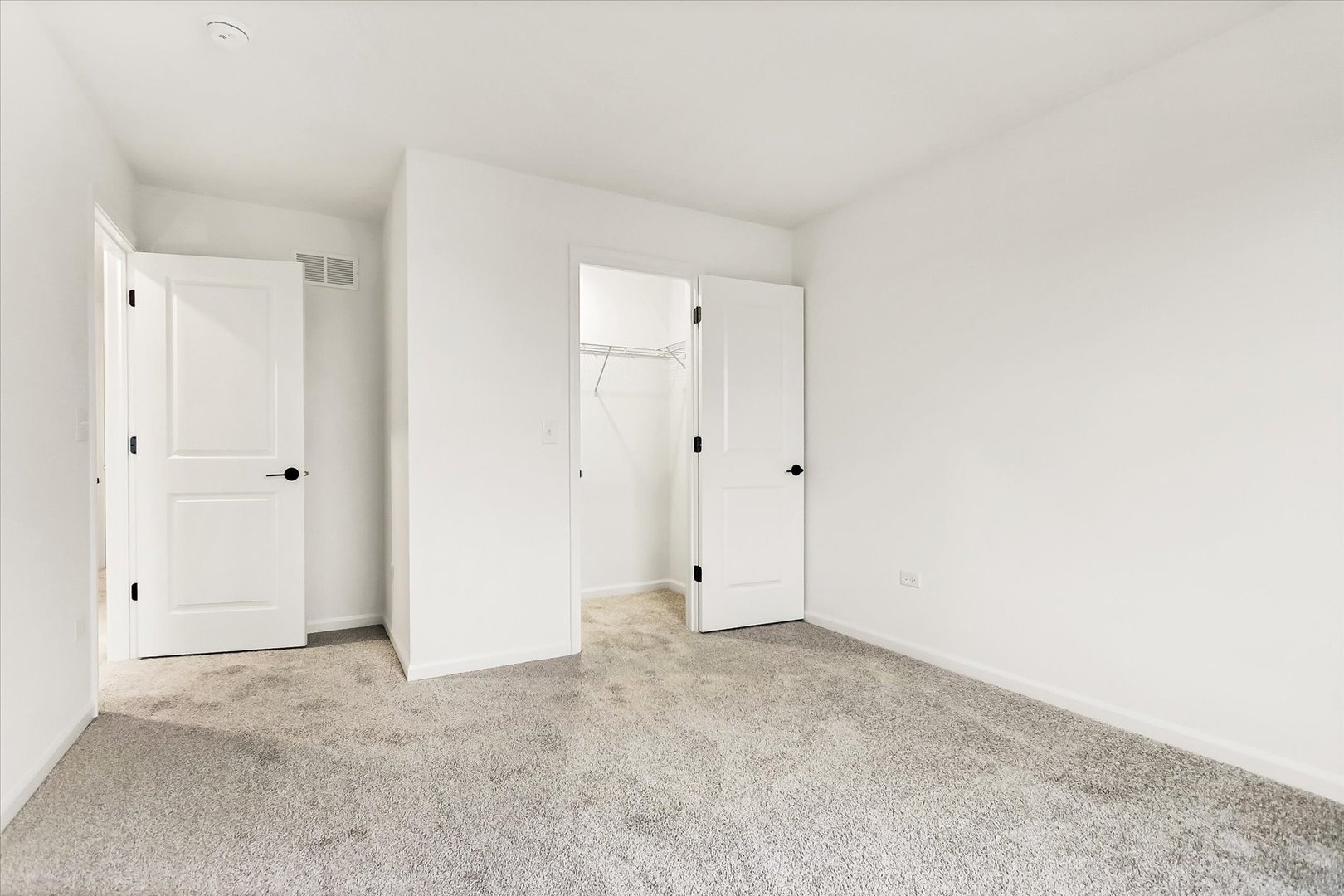 12924 S Kerry Lane, Plainfield, IL 60585