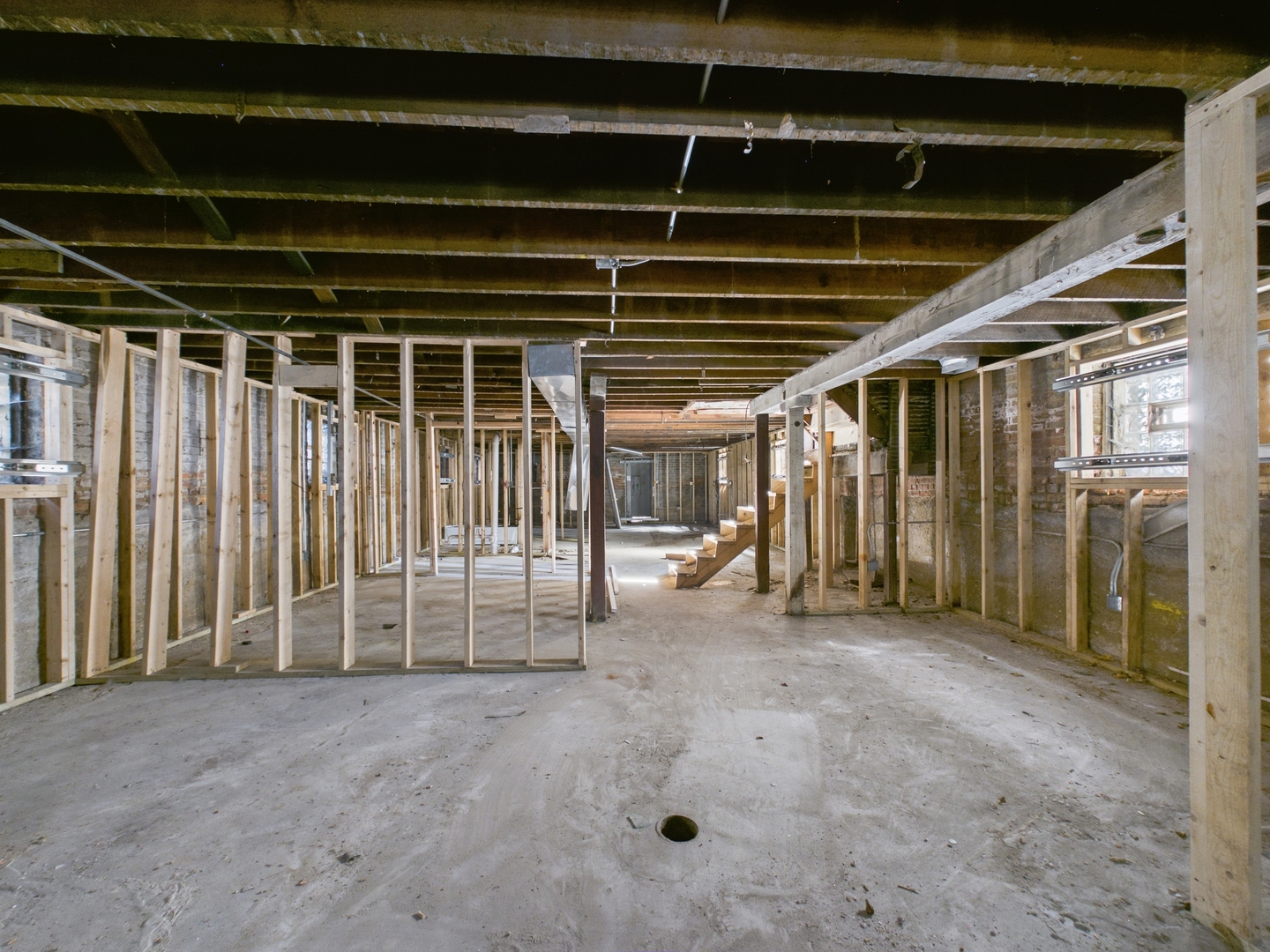 7339 S Bennett Avenue, Chicago, IL 60649