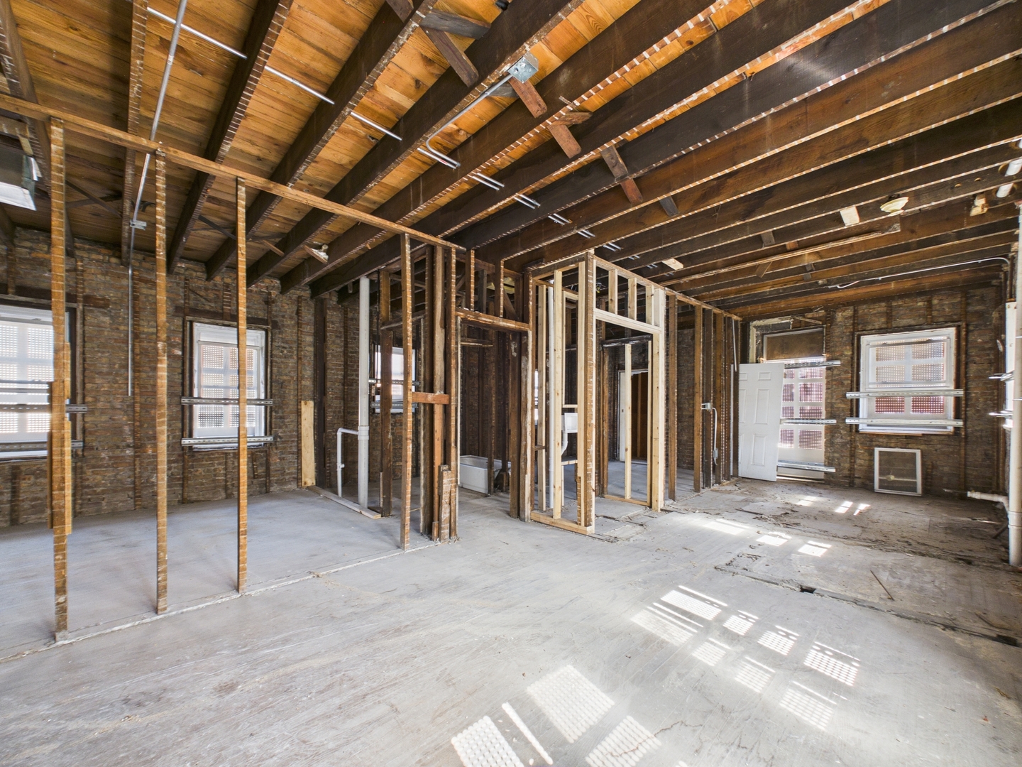 7339 S Bennett Avenue, Chicago, IL 60649