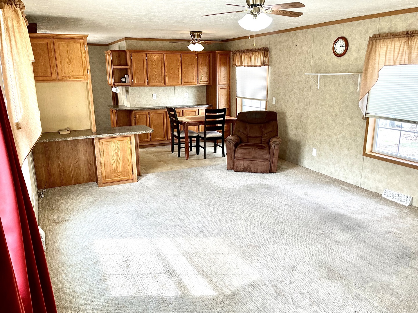 617 6th Street, Bloomington, IL 61704