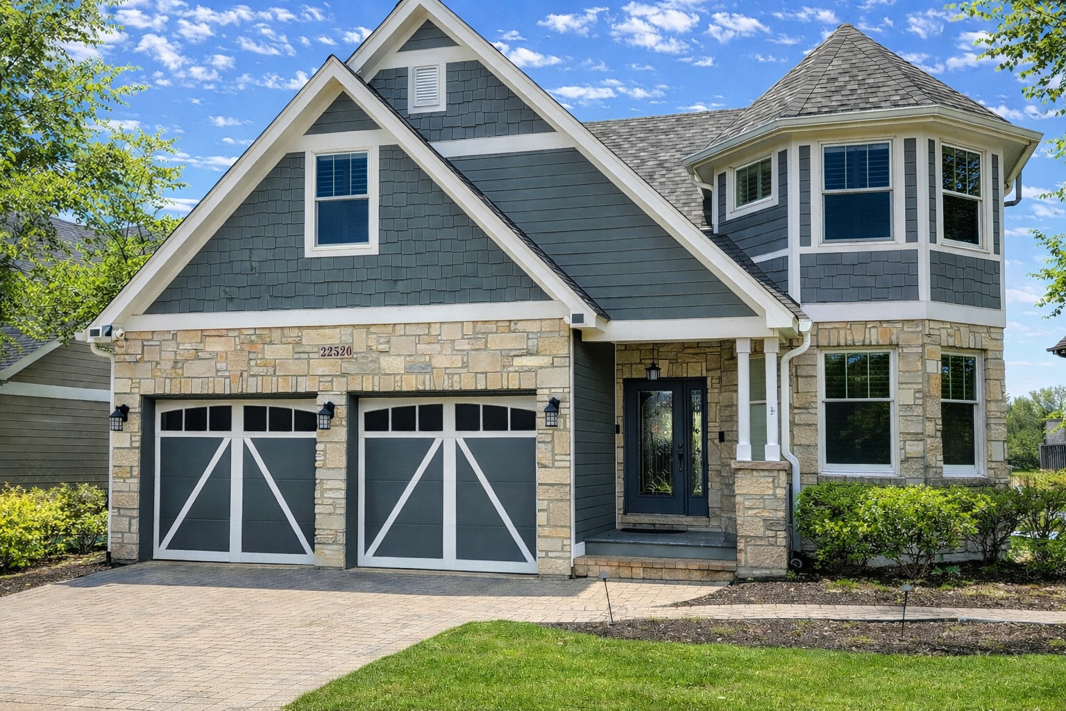 22526 W Lake Mary Drive, Plainfield, IL 60585