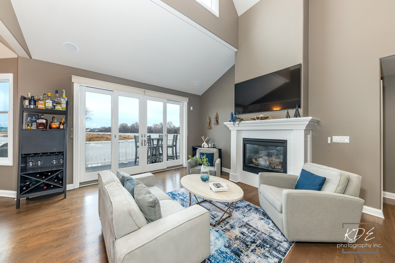 22526 W Lake Mary Drive, Plainfield, IL 60585