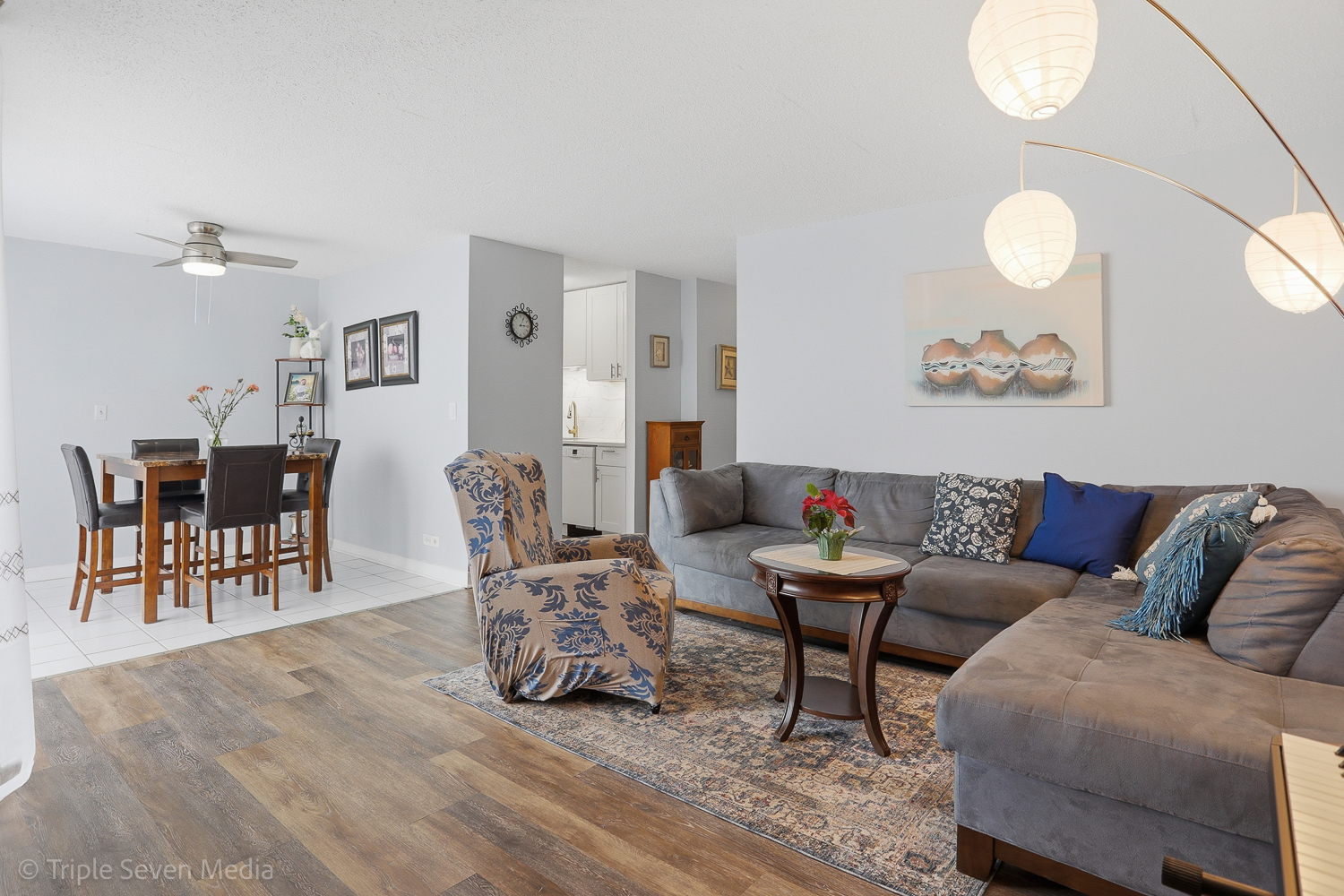 1043 S York Road #402, Bensenville, IL 60106