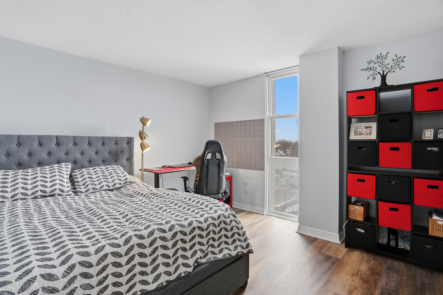 1043 S York Road #402, Bensenville, IL 60106