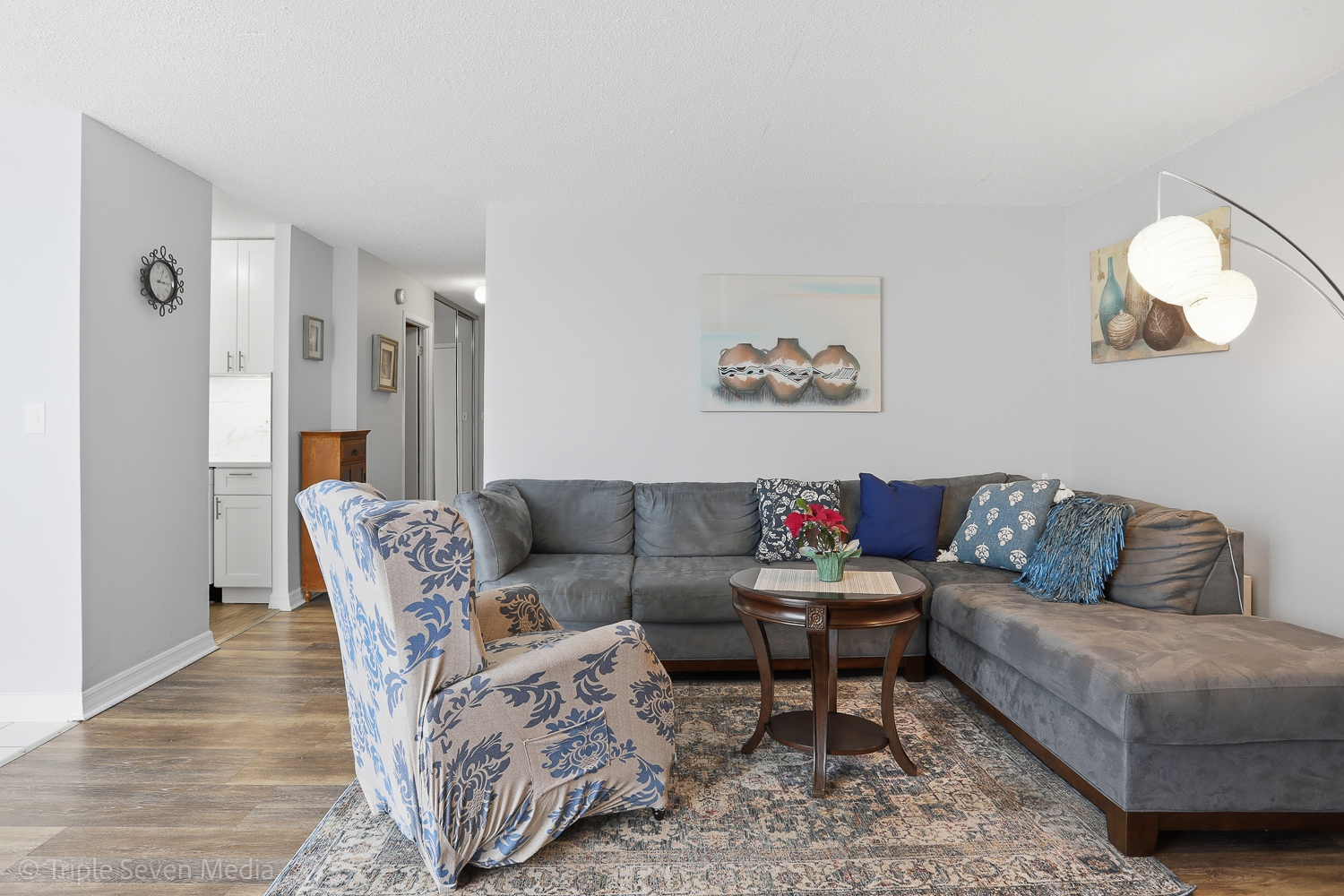 1043 S York Road #402, Bensenville, IL 60106