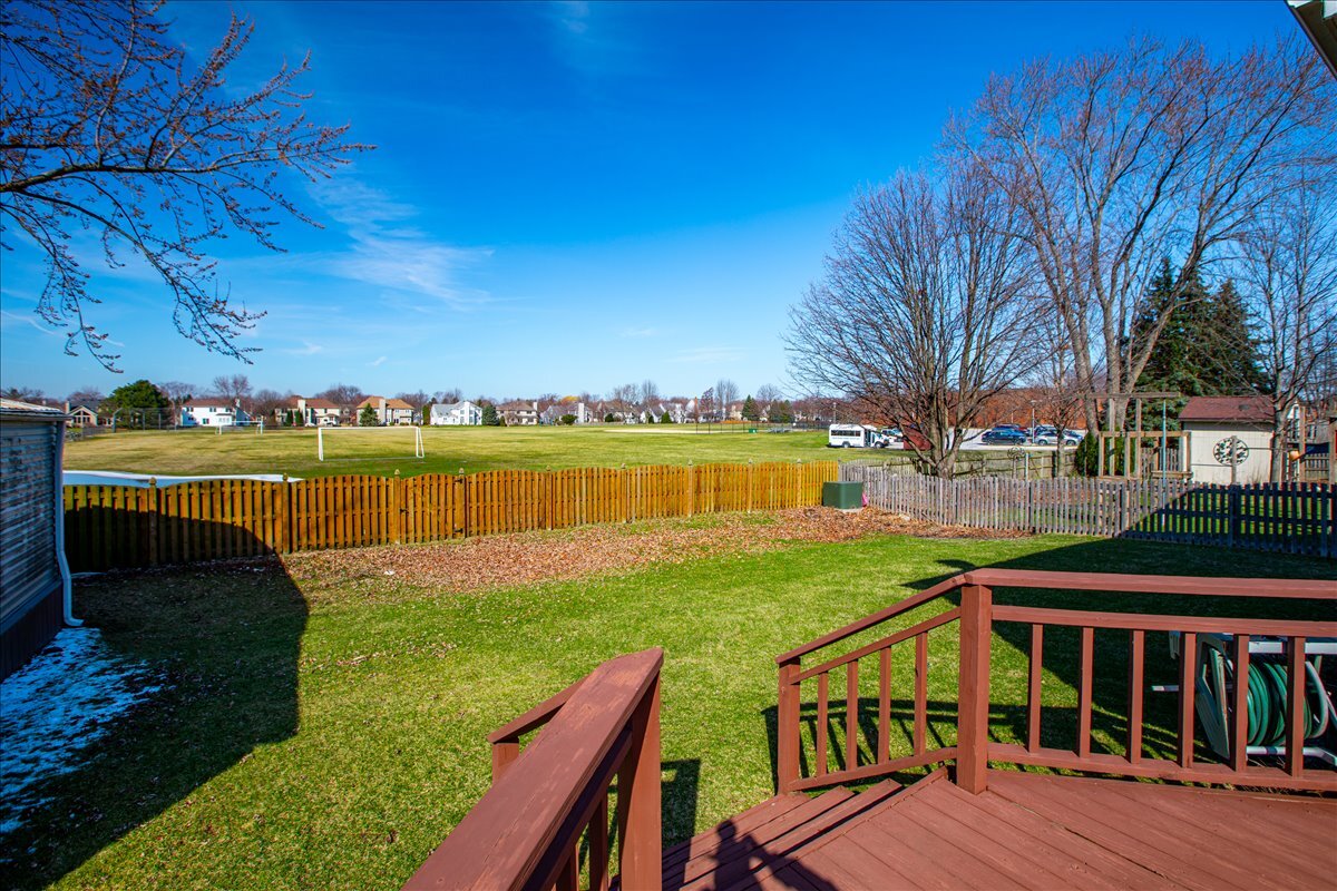 2725 Springdale Circle, Naperville, IL 60564