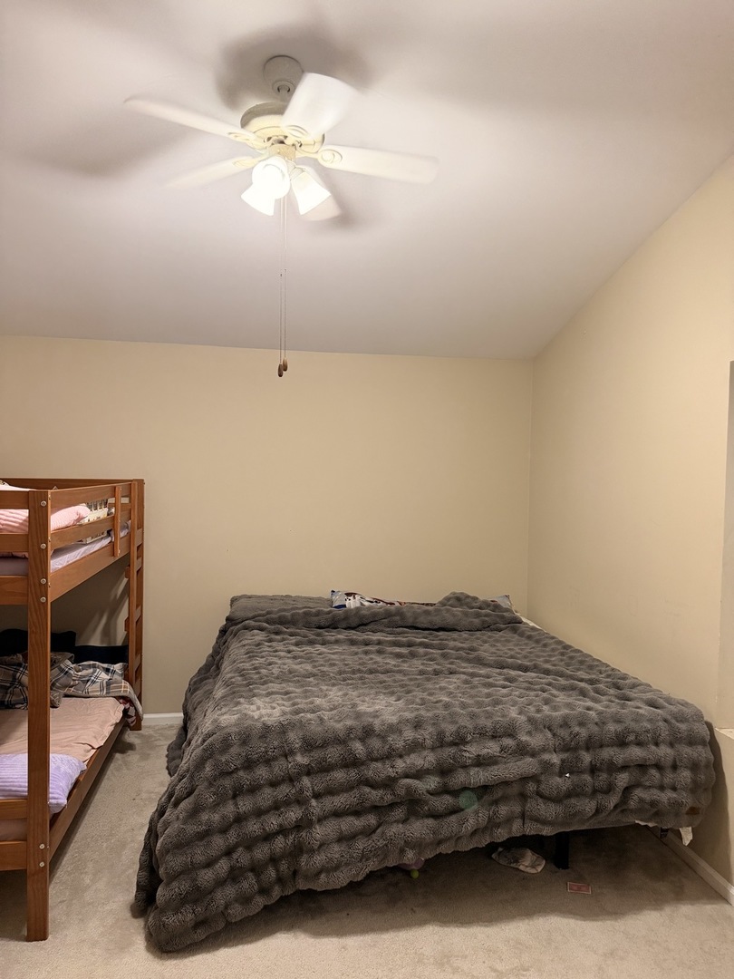 4791 Amber Circle, Hoffman Estates, IL 60192