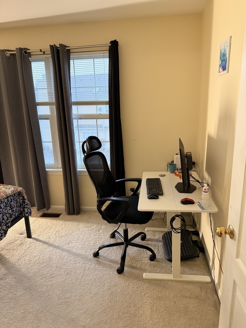 4791 Amber Circle, Hoffman Estates, IL 60192