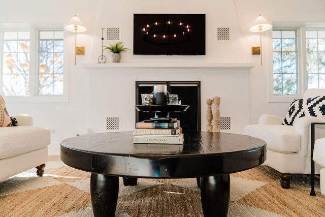 2250 South Street, Geneva, IL 60134