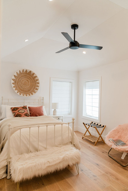 2250 South Street, Geneva, IL 60134