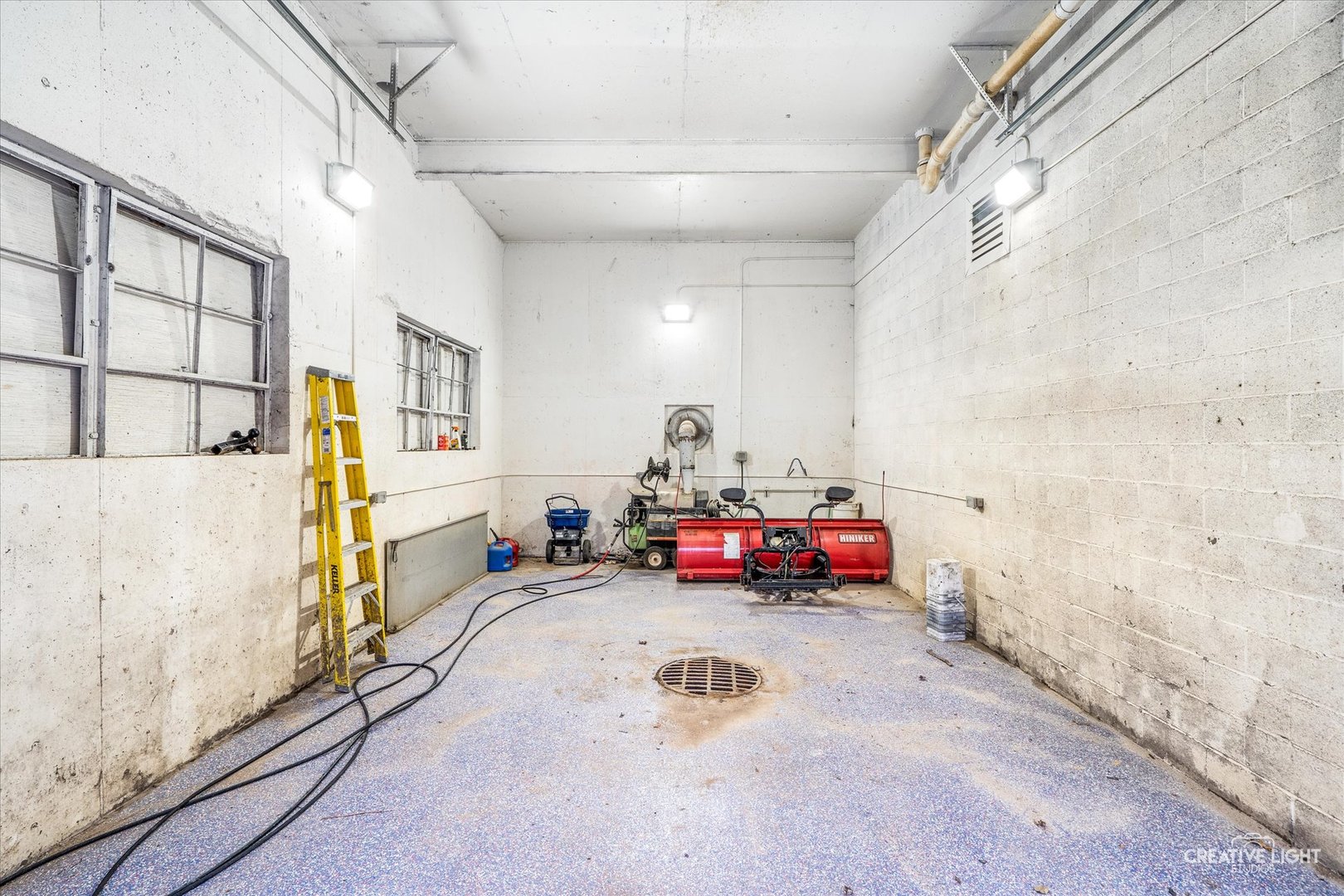 1204 S Galena Avenue, Dixon, IL 61021