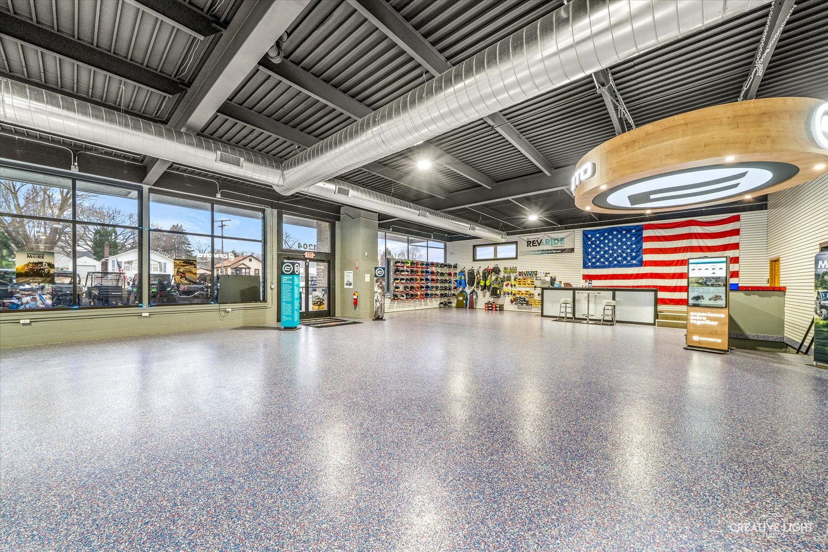 1204 S Galena Avenue, Dixon, IL 61021