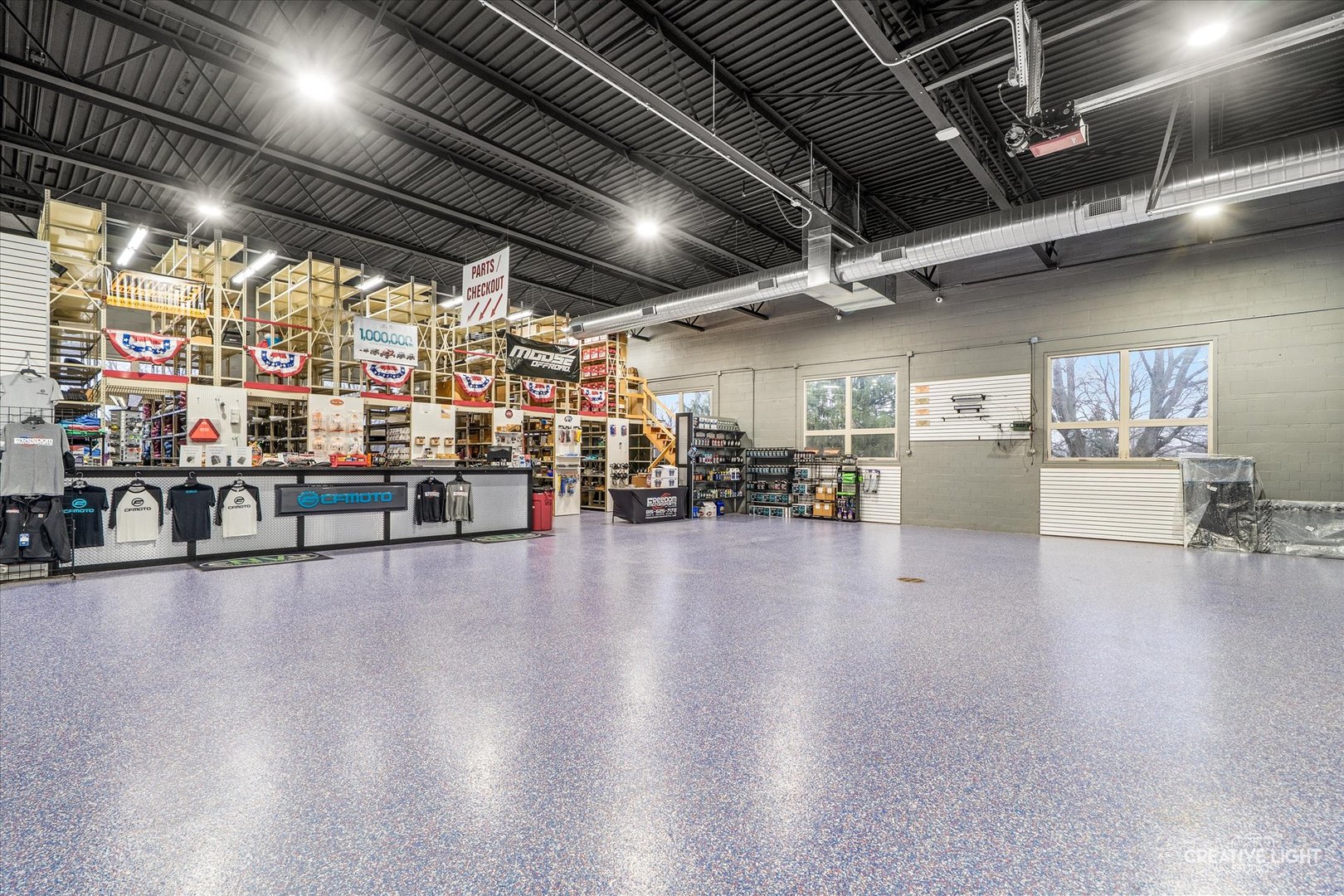 1204 S Galena Avenue, Dixon, IL 61021