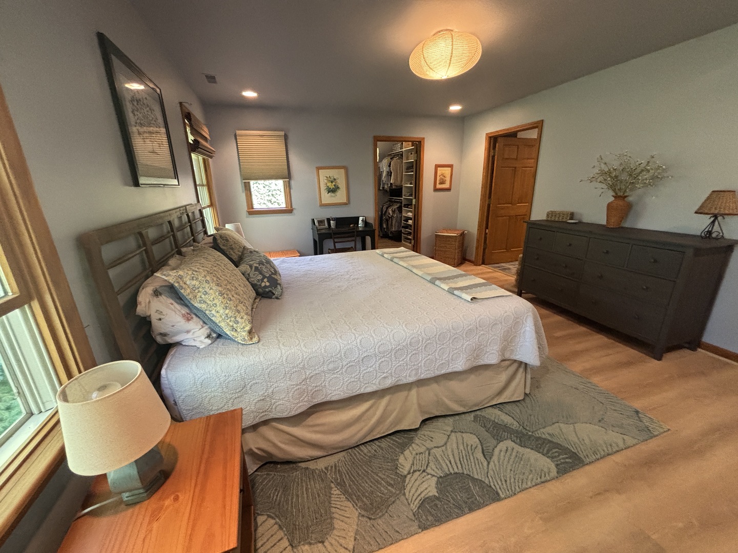 2S590 Seraph Holmes Court, Warrenville, IL 60555