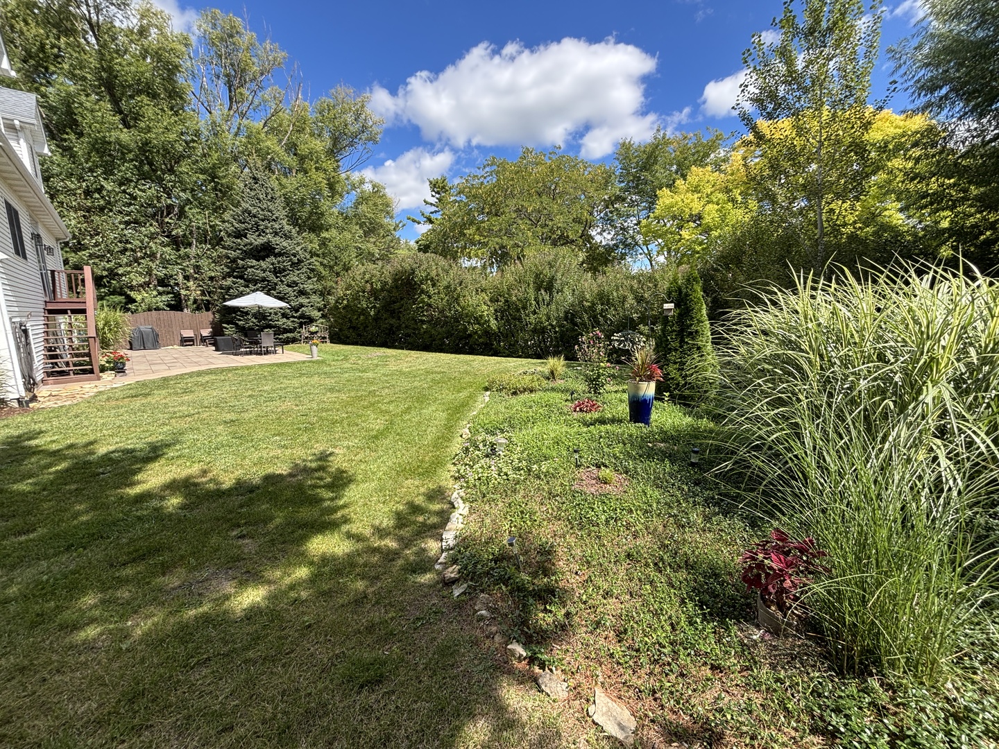 2S590 Seraph Holmes Court, Warrenville, IL 60555