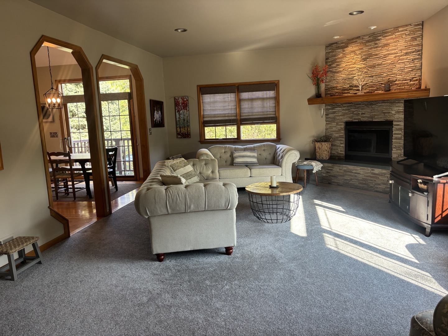 2S590 Seraph Holmes Court, Warrenville, IL 60555