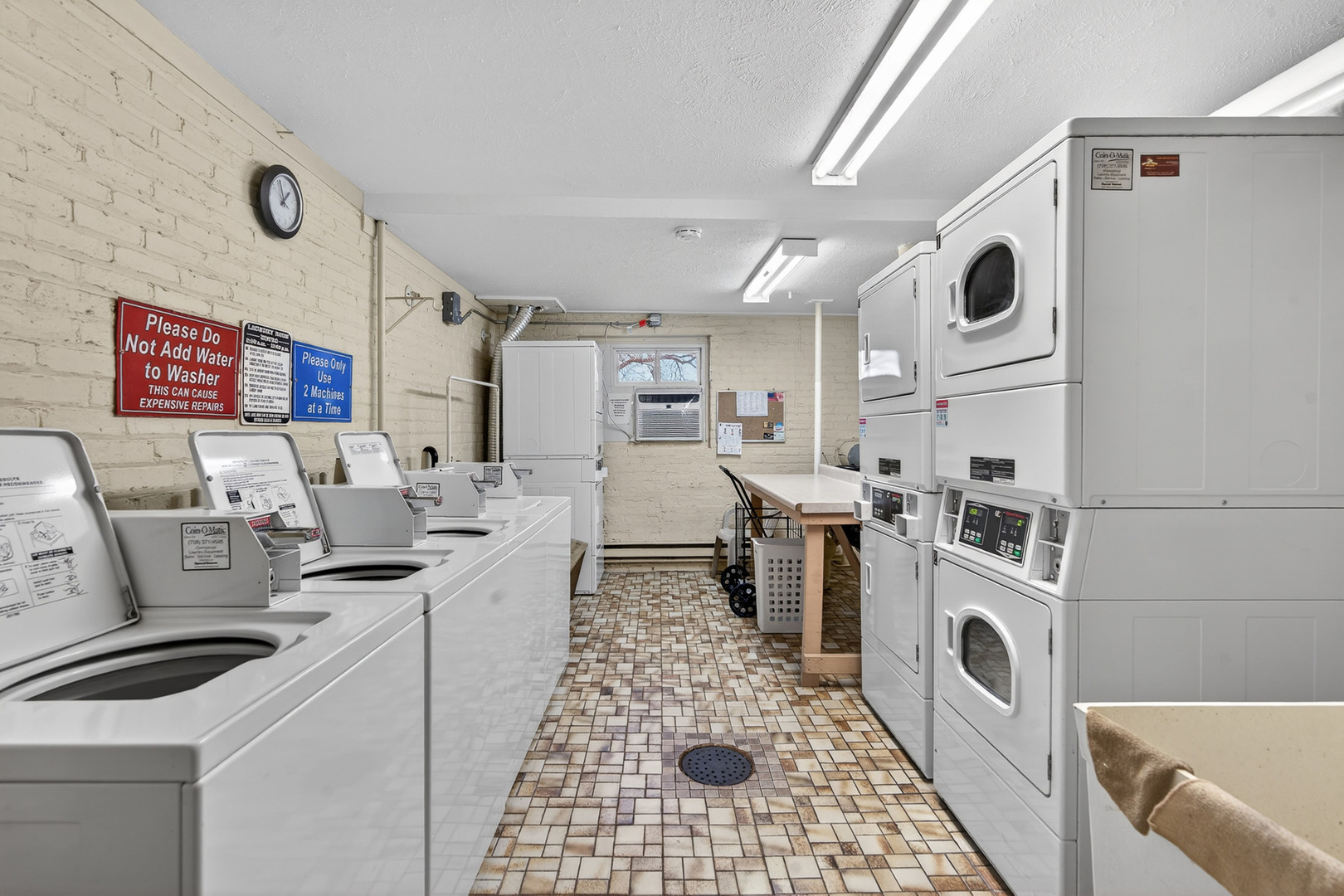 222 Madison Street #501, Joliet, IL 60435