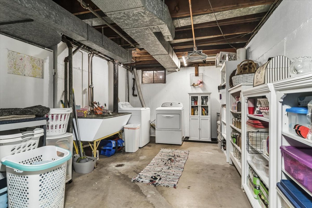 411 Pine Manor Drive, Wilmette, IL 60091