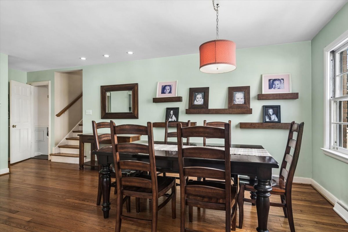 411 Pine Manor Drive, Wilmette, IL 60091